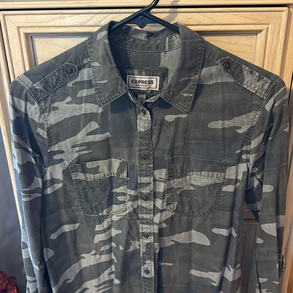 Express Button Top - Picture 2 of 4